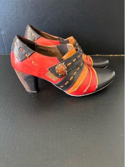 Women’s L’Artiste Spring Step Wondrous Leather Booties