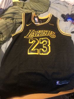 Lebron Jersey size large