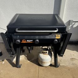 Traeger Flatrock