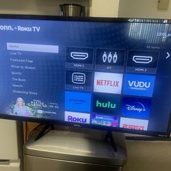 29 Inches. Roku Tv  Exelente Condición 