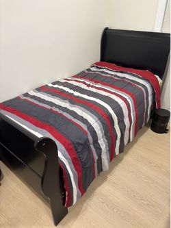 Twin bed