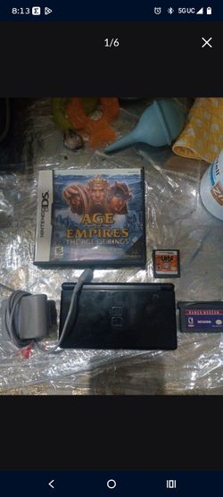 Black Nintendo Ds lite