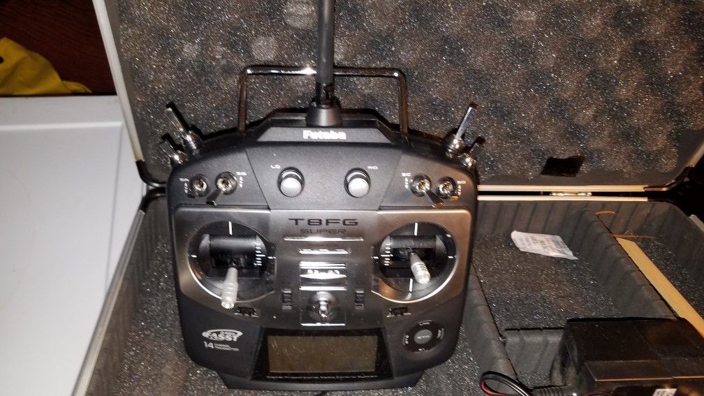 Futaba T8FG super FASST 14 channel