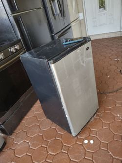 Efficiency refrigerator/freezer