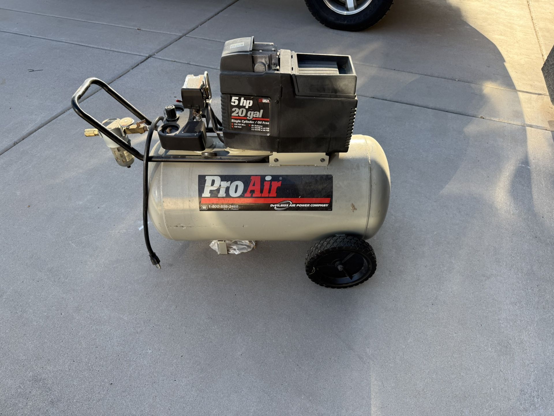 Air compressor