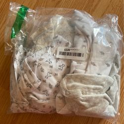 Simple Joys Onesies Set