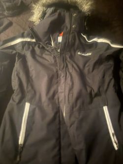 Snowboarding Jacket Like New  Sxmall Women