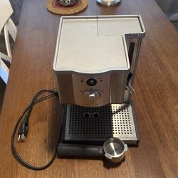 Breville ESP8XL Cafe Roma Stainless Espresso Maker