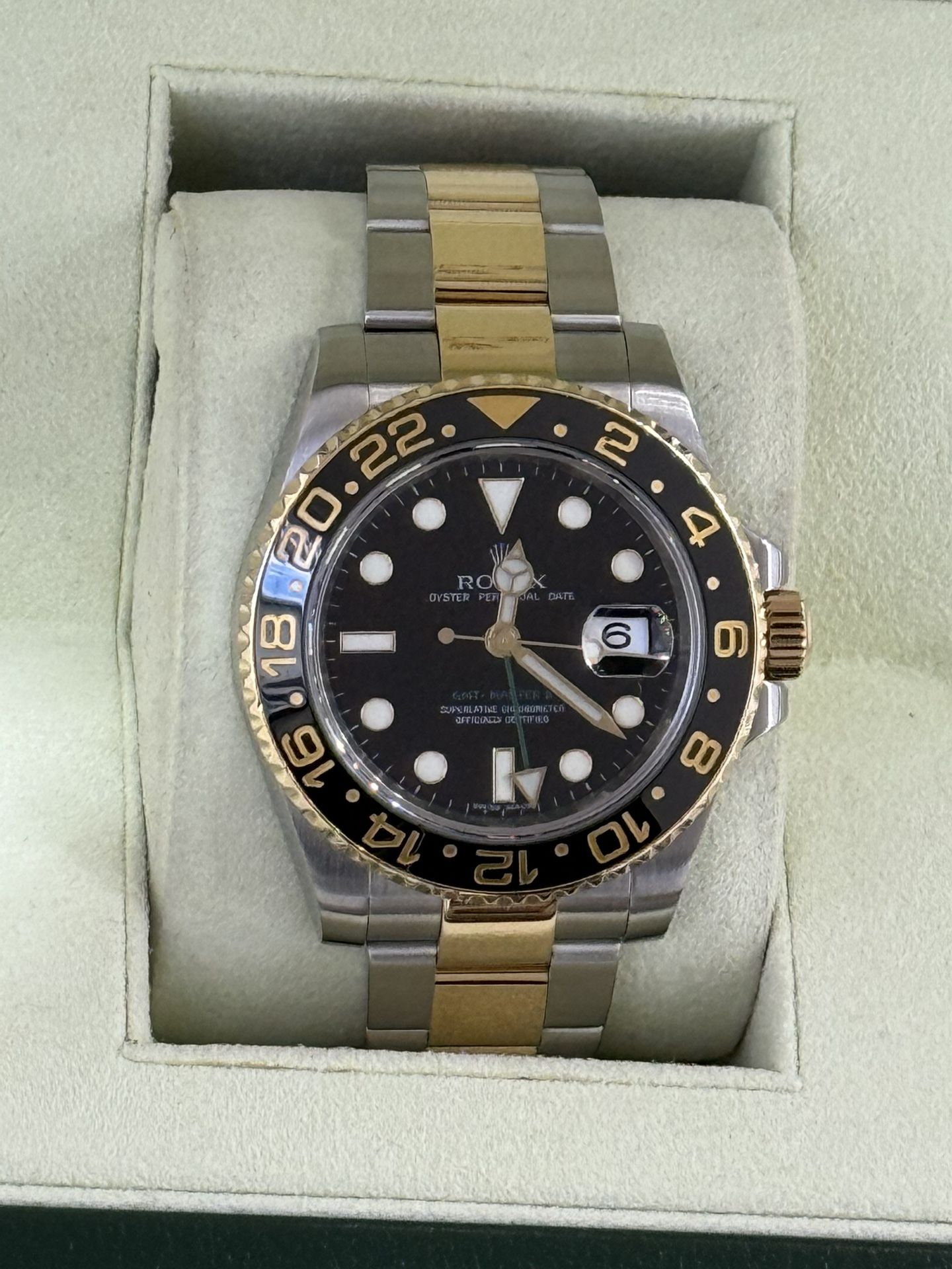 2009 Rolex pre Owned 40mm GMT Master-II