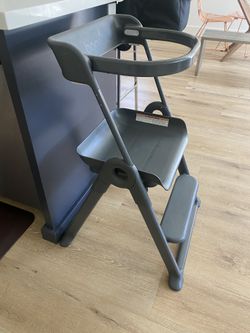 Boon Pivot Toddler Tower