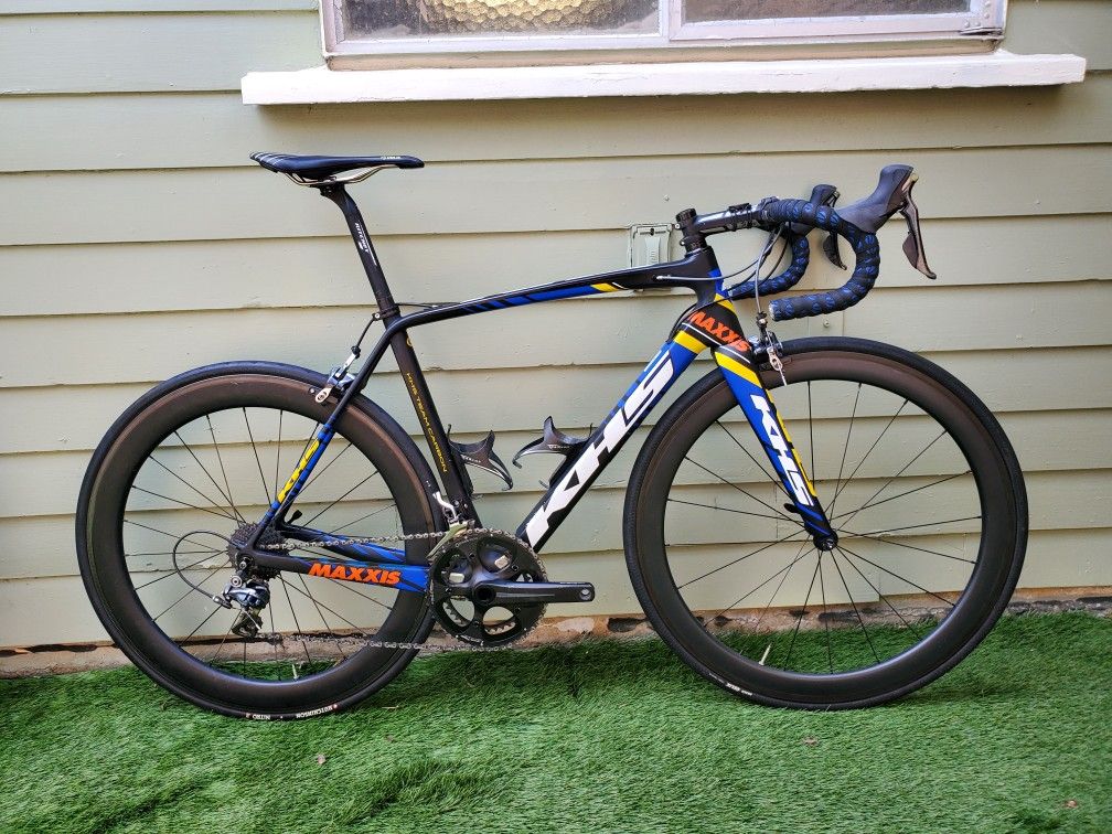 KHS Flite 900 Team Carbon Road Bike - Size 54 (M)