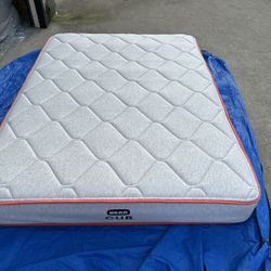 Like New Bear Cub Kids Full Mattress, Perfect Condition