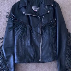 Dallas Premium Leather Vintage Fringe Jacket mint condition