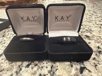 Kay Jewelers Black Band Rings Set of 2