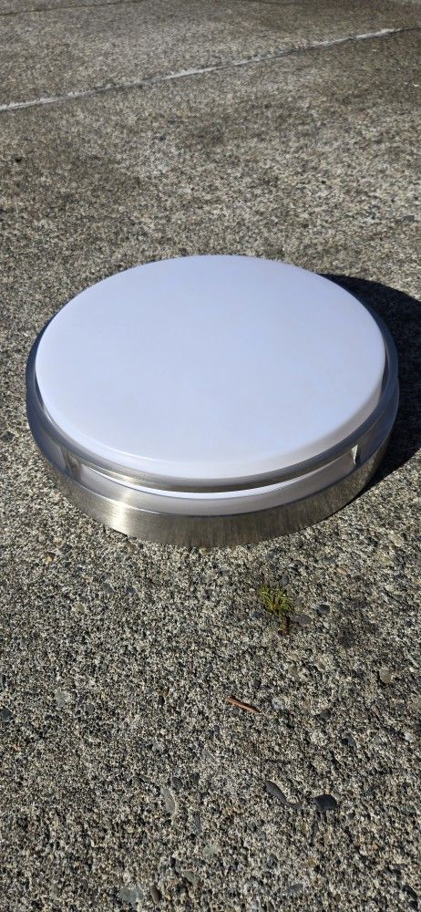 14 Inch Round LED Brushed Nickel