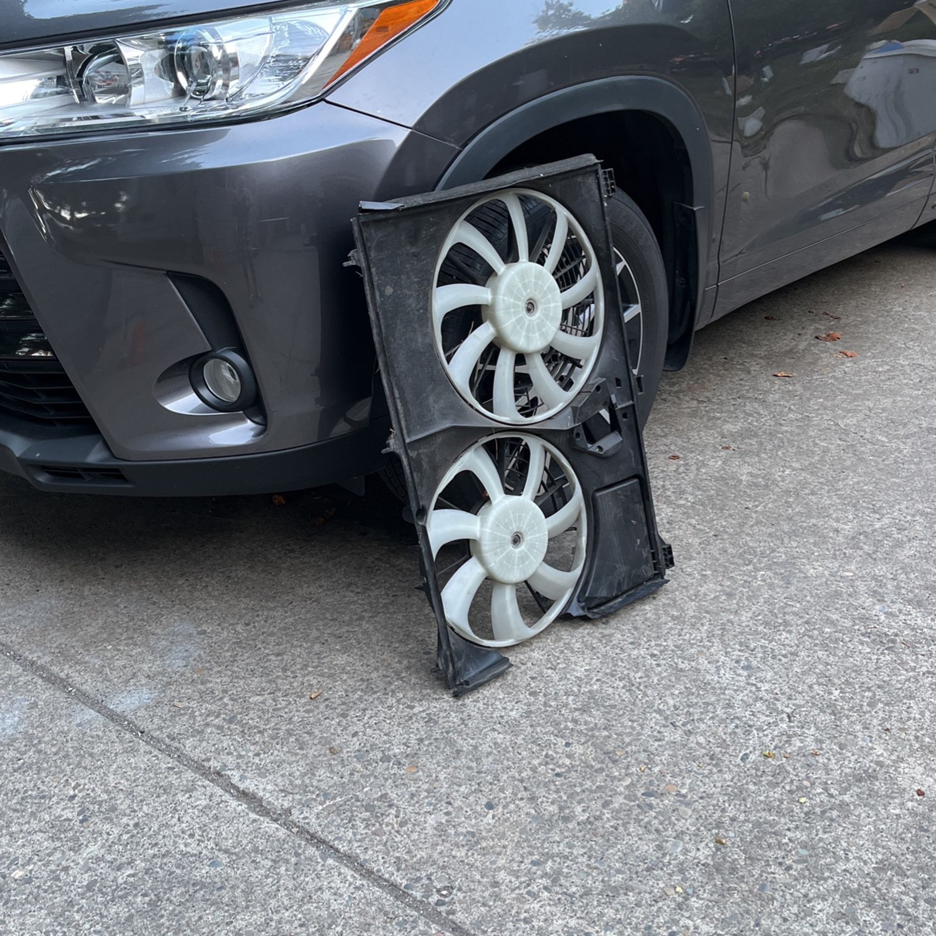 Toyota Highlander Cooling Fans