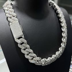 Monster VVS 22mm Moissanite Cuban Chain 22 inch