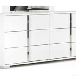 Modrest San Marino Collection 6-Drawer Dresser