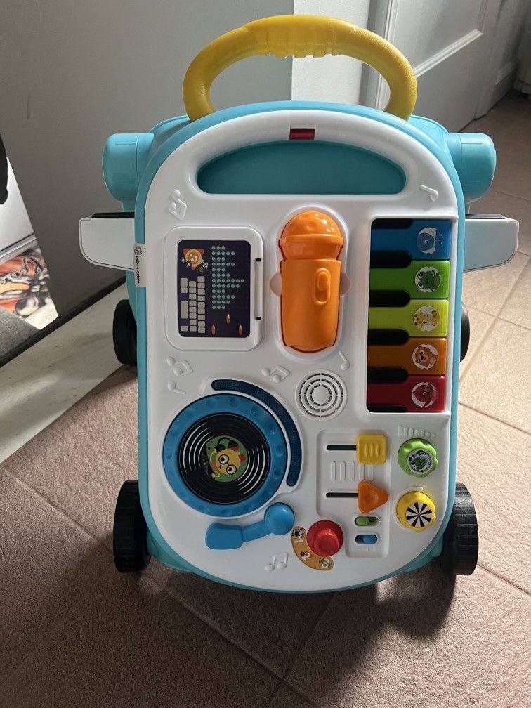 Musical Mix 'N Roll 4-in-1 Activity Walker – Great Condition