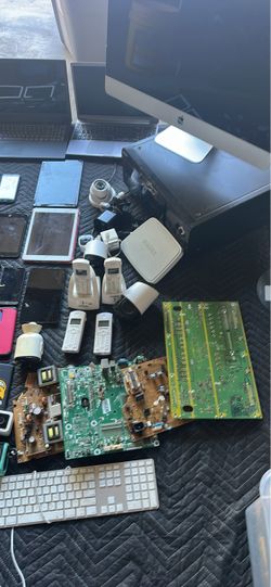Mixed Electronics Lot for Parts or Repair