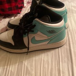 Nike  Air Jordan Size 7