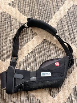Unisex Orthopedics Adjustable Shoulder Support Brace in a One Size