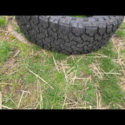 1 General Grabber Tire 