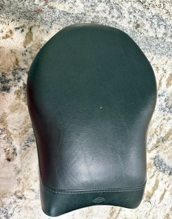 Harley Davidson Oem Rear Passenger Seat Sportster 2007-2016 2RDW-92/61-0067