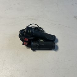 Full Twist Throttle With 3 Speed Switch