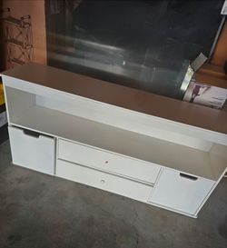 Wood console furniture