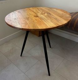 Round Dining Table