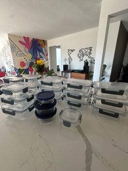Glass containers quantity 25 great condition value $120