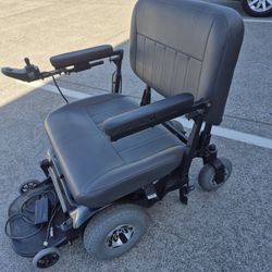 Scout Boss Electric Wheelchair 