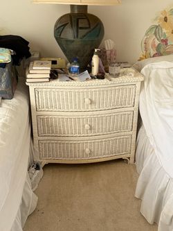 Wicker bedroom furniture