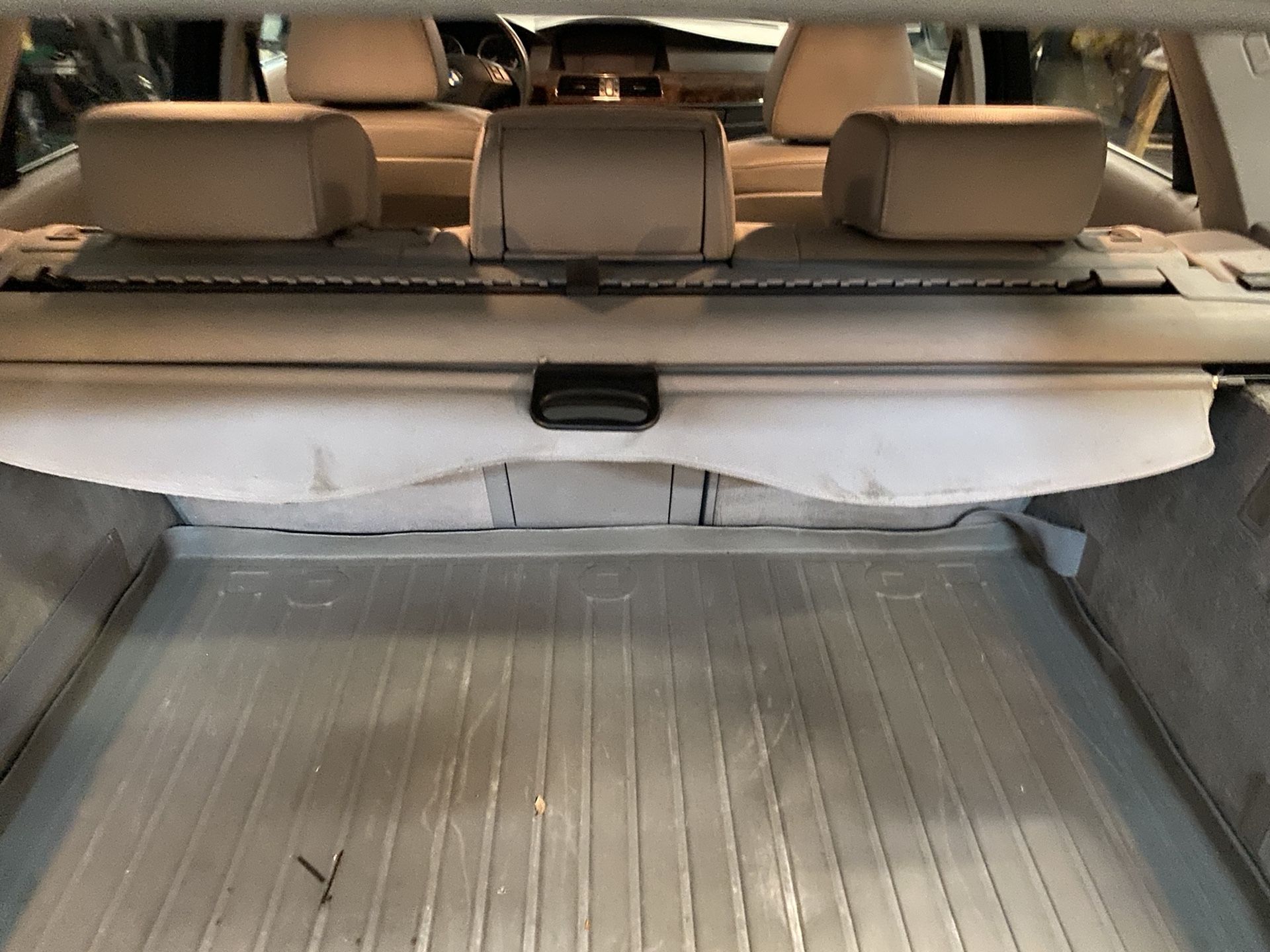 Bmw 5 Series Wagon 99-03 Rear Cargo Cover Beige