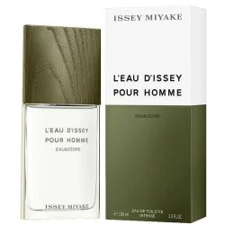Issey Miyakee