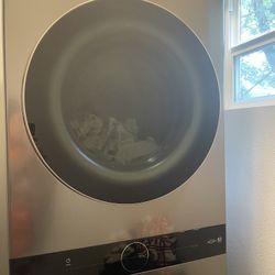 Gas Stacked Washer And Dryer 