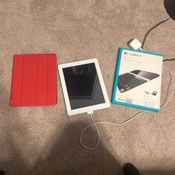 iPad With Accessories 