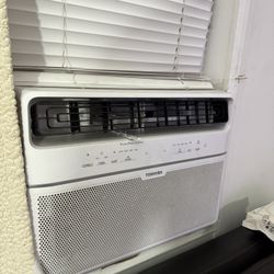 Toshiba AC For 400-500sft 