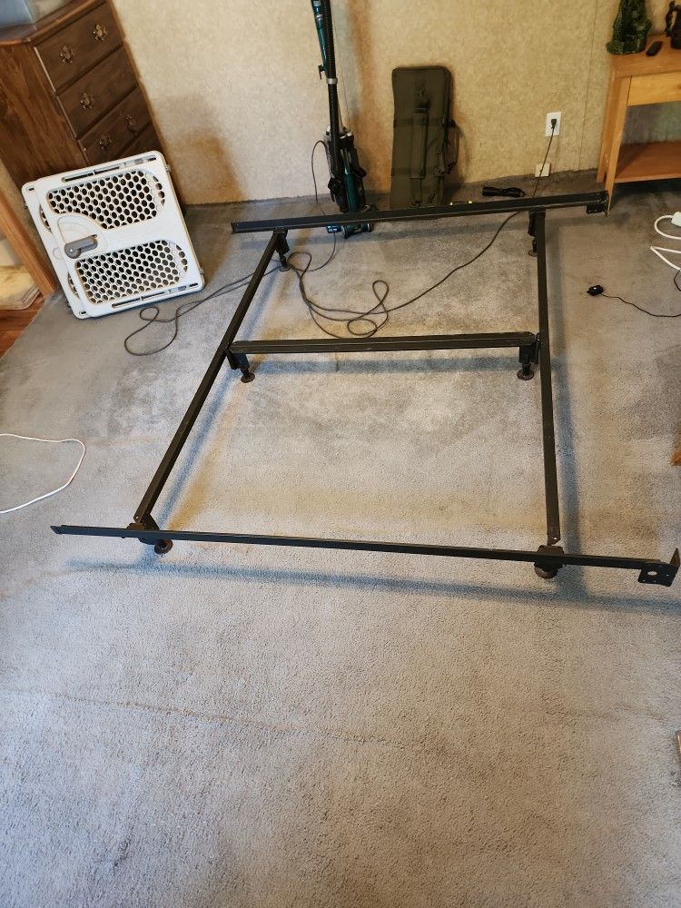 Heavy Duty Bed Frame King