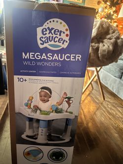 Evenflo Exersaucer Wild Wonders Activity Center