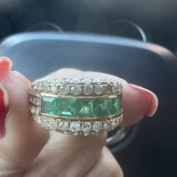 Diamonds And Emeralds Ring For Women