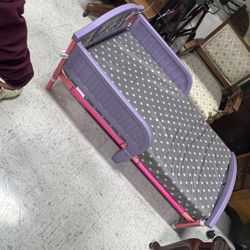 My Little Mermaid Toddler Bed 80$ 