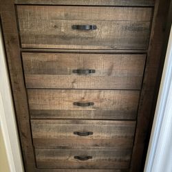 Dresser With optional Nightstand 