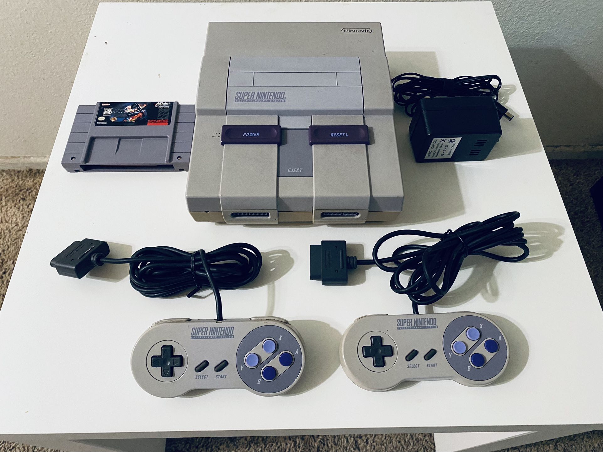 Original Super Nintendo SNES With Two Original Controllers, Power Supply And One Game Batman Forever