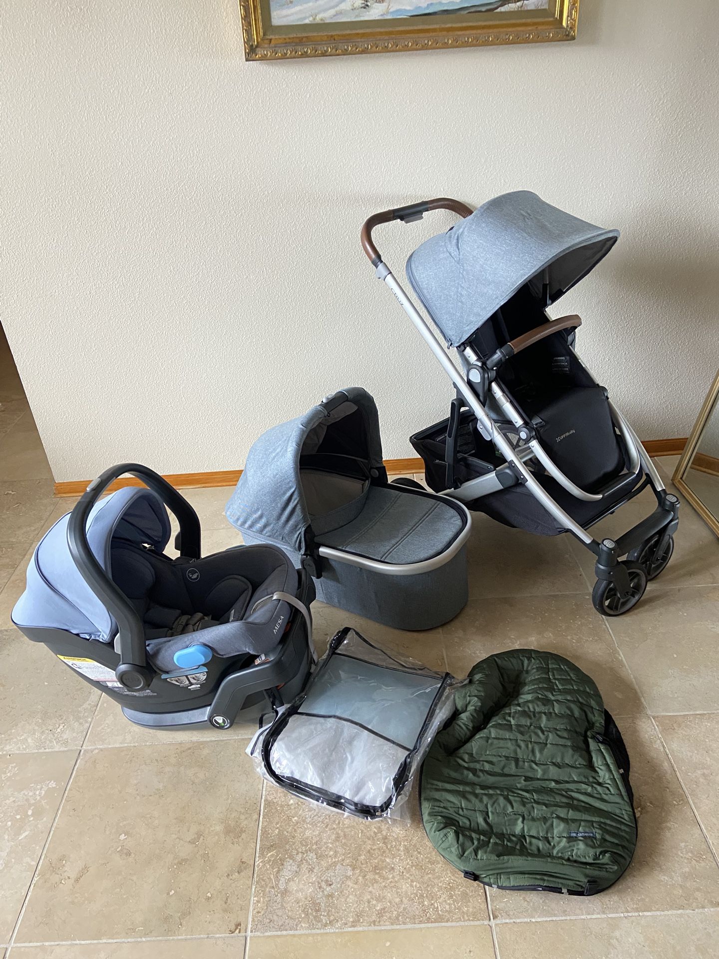 Uppababy V2 Cruz Stroller With Car Seat And Bassinet Light Blue