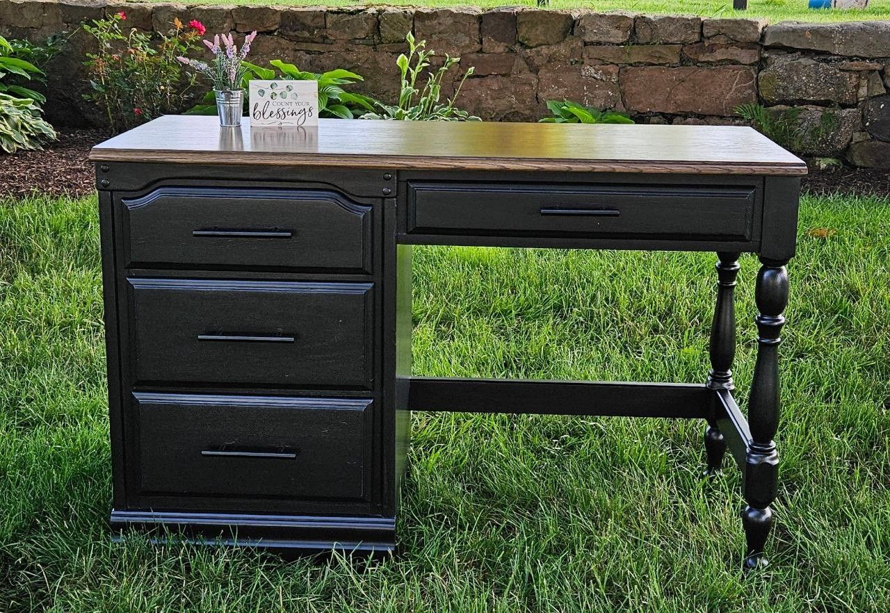Desk, Dresser, Vanity