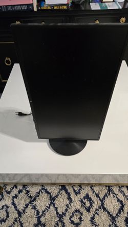 V7 Monitor Screen 24" diagonal