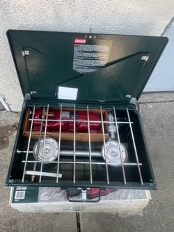 COLEMAN 2 BURNER GAS STOVE