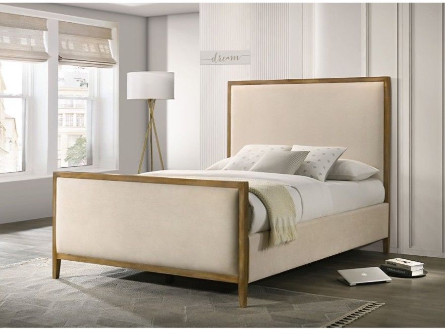 Frame Queen Contemporary Style Natural Oak Finish. New Especial Price